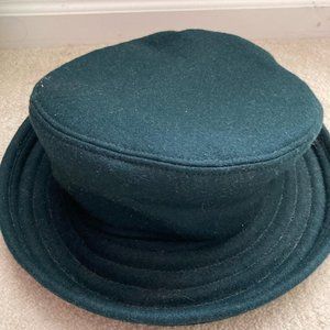 green winter hat